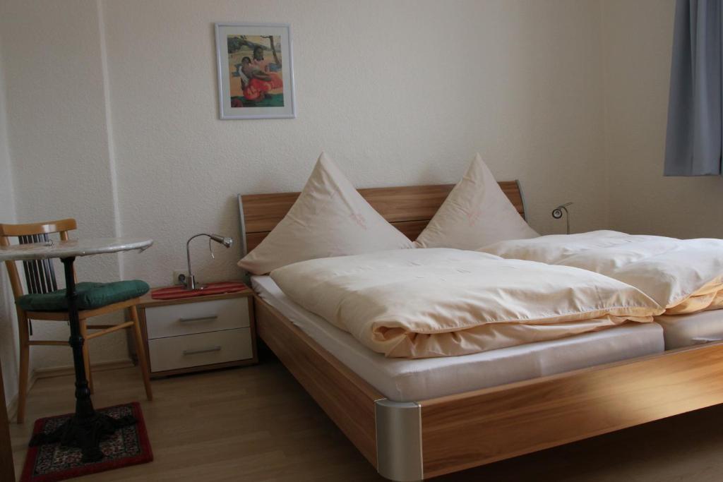 Hotel Und Gaestehaus Gute Quelle Κόχεμ Εξωτερικό φωτογραφία